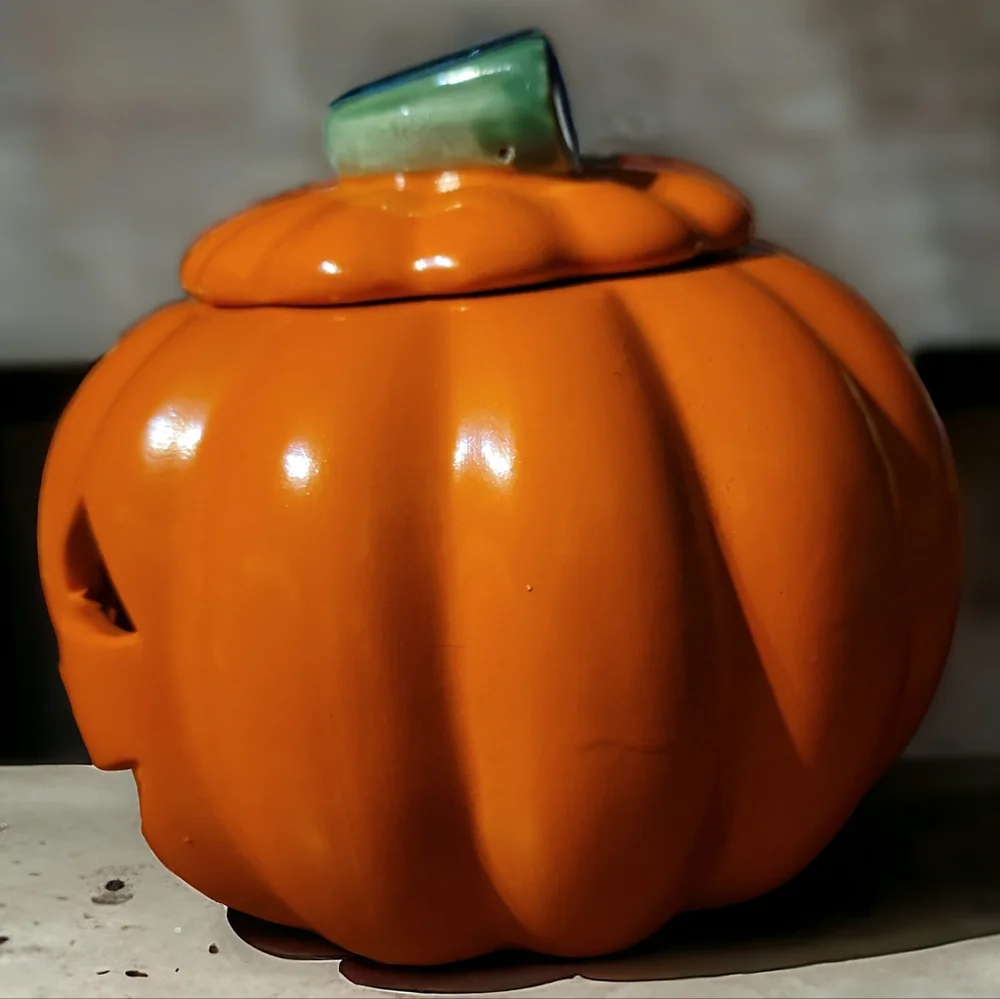 Vtg Halloween Russ Berrie Ceramic Pumpkin Jack O Lantern Candle Holder